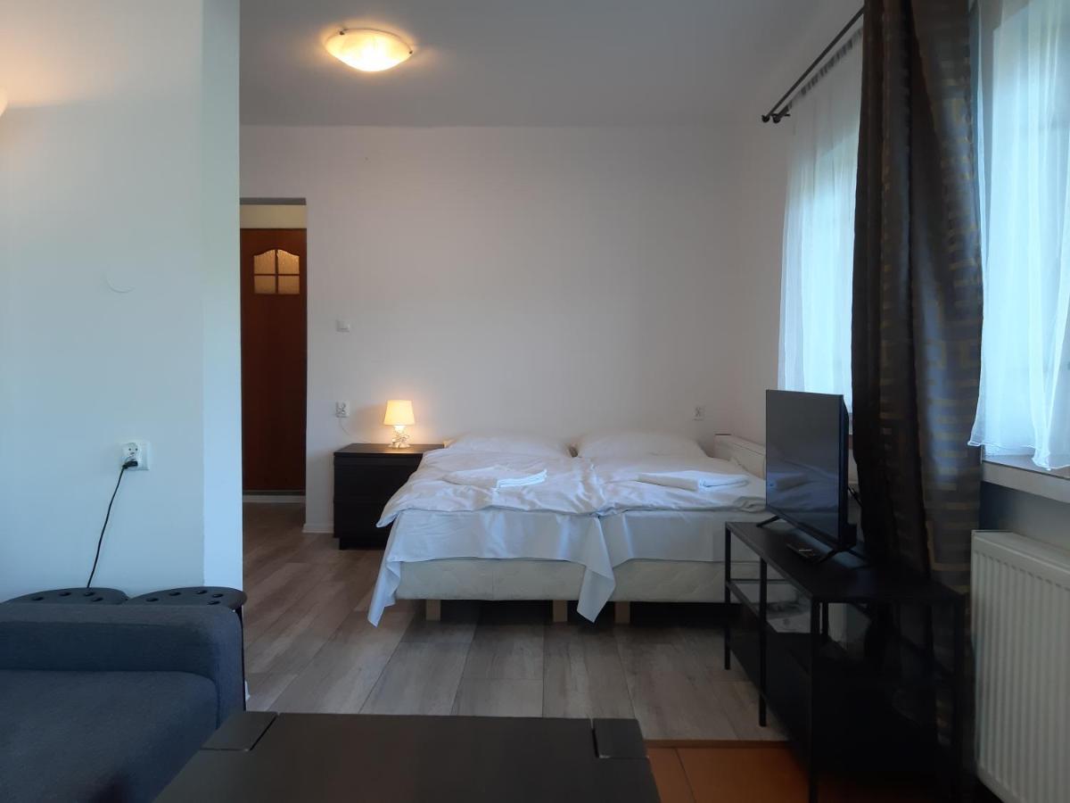Owr Przystan Hotell Międzybrodzie Bialskie Eksteriør bilde